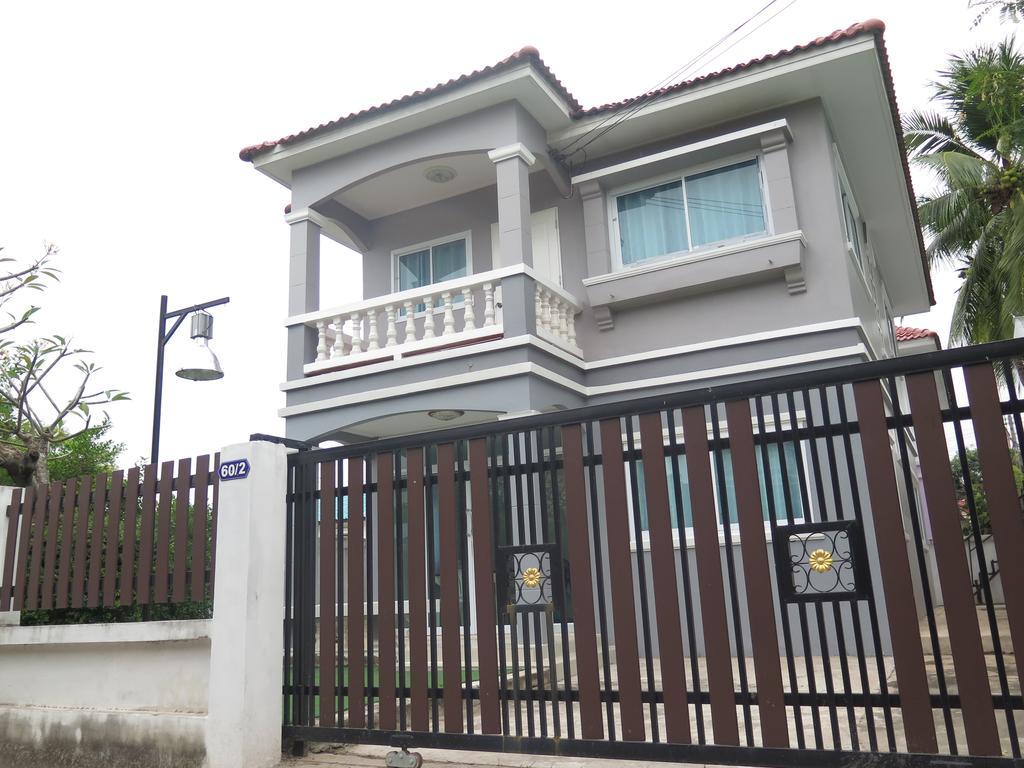 Your Place Inn Сурин Екстериор снимка
